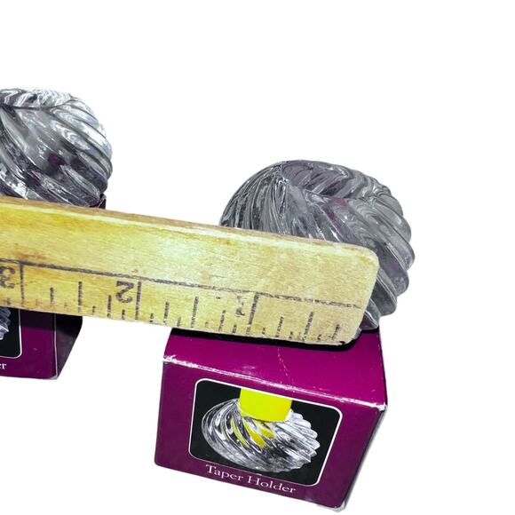 Vintage pair of clear, round, glass, swirl pattern sphere taper candle holders - Picture 4 of 7